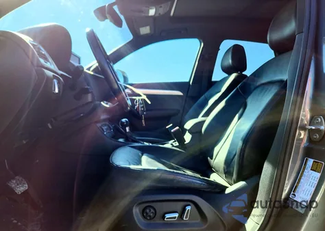 2017 Audi Q3 Prestige z USA, uszkodzony, nr VIN WA1GCCFS0HR014353